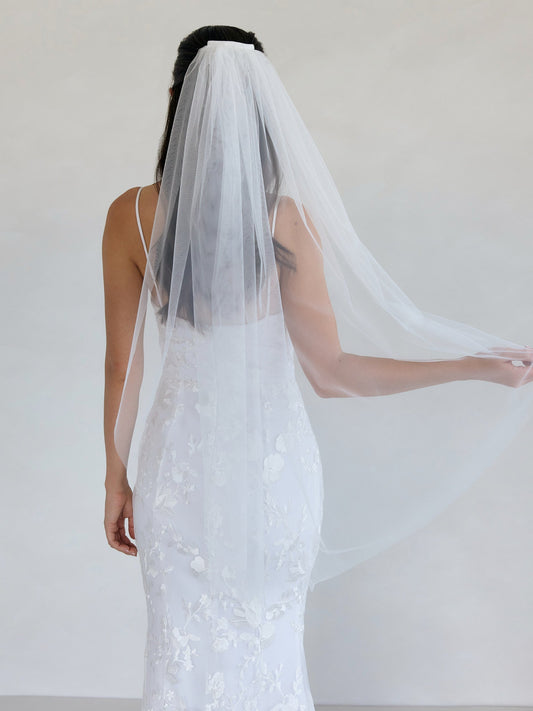 Hudson Veil - Fingertip Length